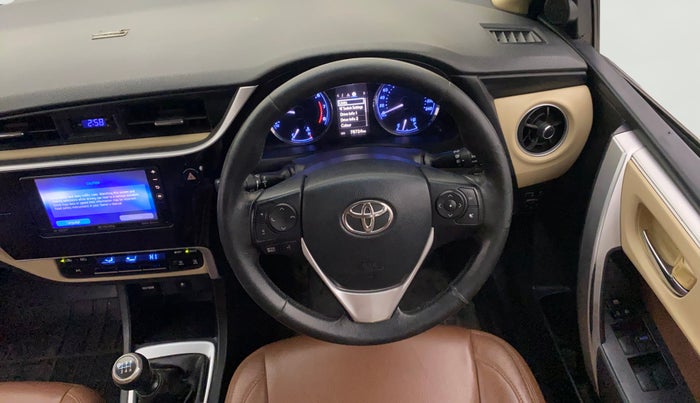 2017 Toyota Corolla Altis GL PETROL, Petrol, Manual, 78,724 km, Steering Wheel Close Up