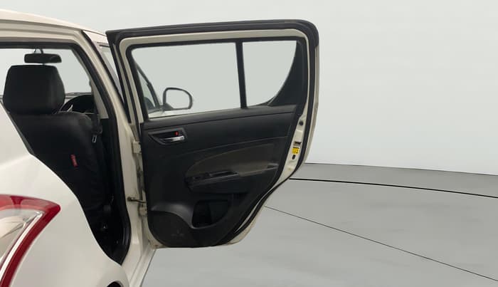 2015 Maruti Swift VDI, Diesel, Manual, 1,27,183 km, RHS Rear Door