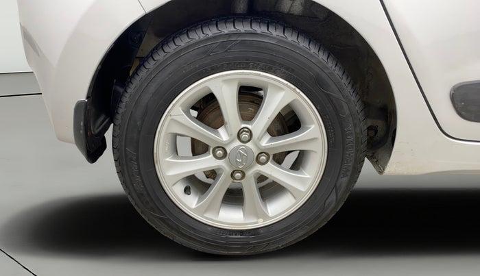 2014 Hyundai Grand i10 ASTA AT 1.2 KAPPA VTVT, Petrol, Automatic, 56,745 km, Right Rear Wheel