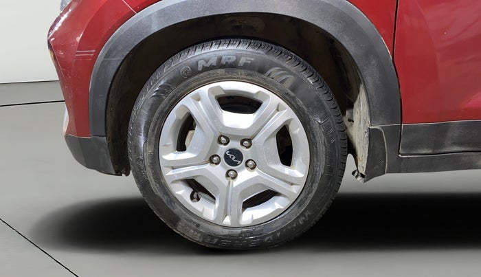 2021 KIA SONET HTK 1.2, Petrol, Manual, 34,904 km, Left Front Wheel