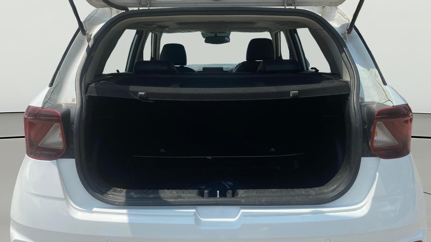 2020 Hyundai VENUE SX PLUS 1.0 TURBO DCT, Petrol, Automatic, 48,103 km, Boot Open Zoomed View