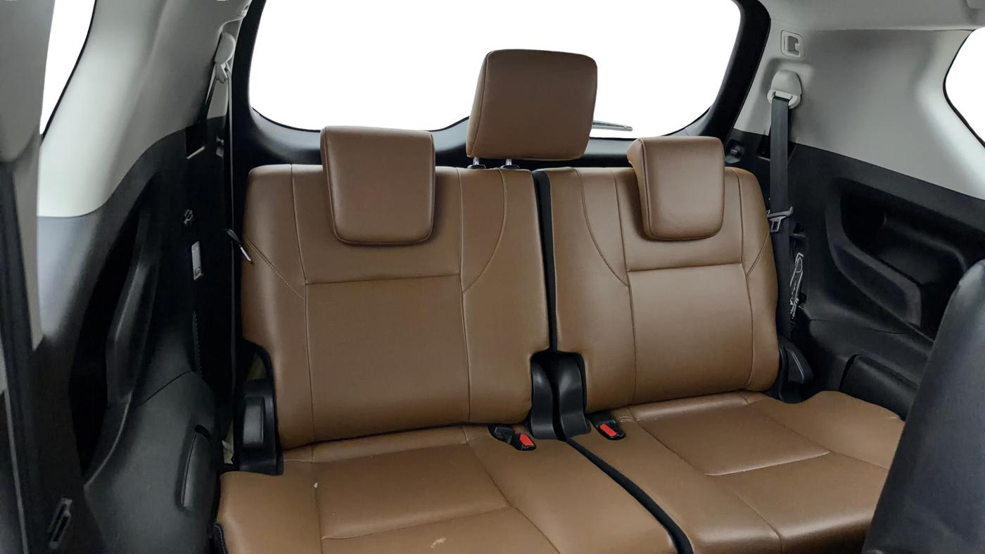 2016 Toyota Innova Crysta 2.7 ZX AT 7 STR, Petrol, Automatic, 45,048 km, Third Seat Row ( optional )