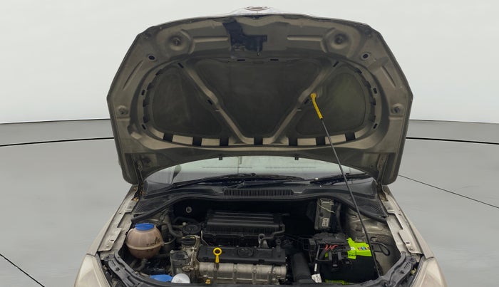 2016 Skoda Rapid AMBITION 1.6 MPI MT, Petrol, Manual, 82,089 km, Open Bonet