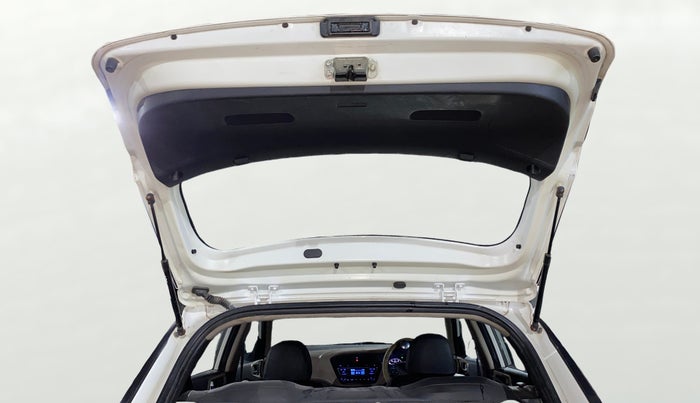 2014 Hyundai Elite i20 SPORTZ 1.2, Petrol, Manual, 77,039 km, Boot Door Open