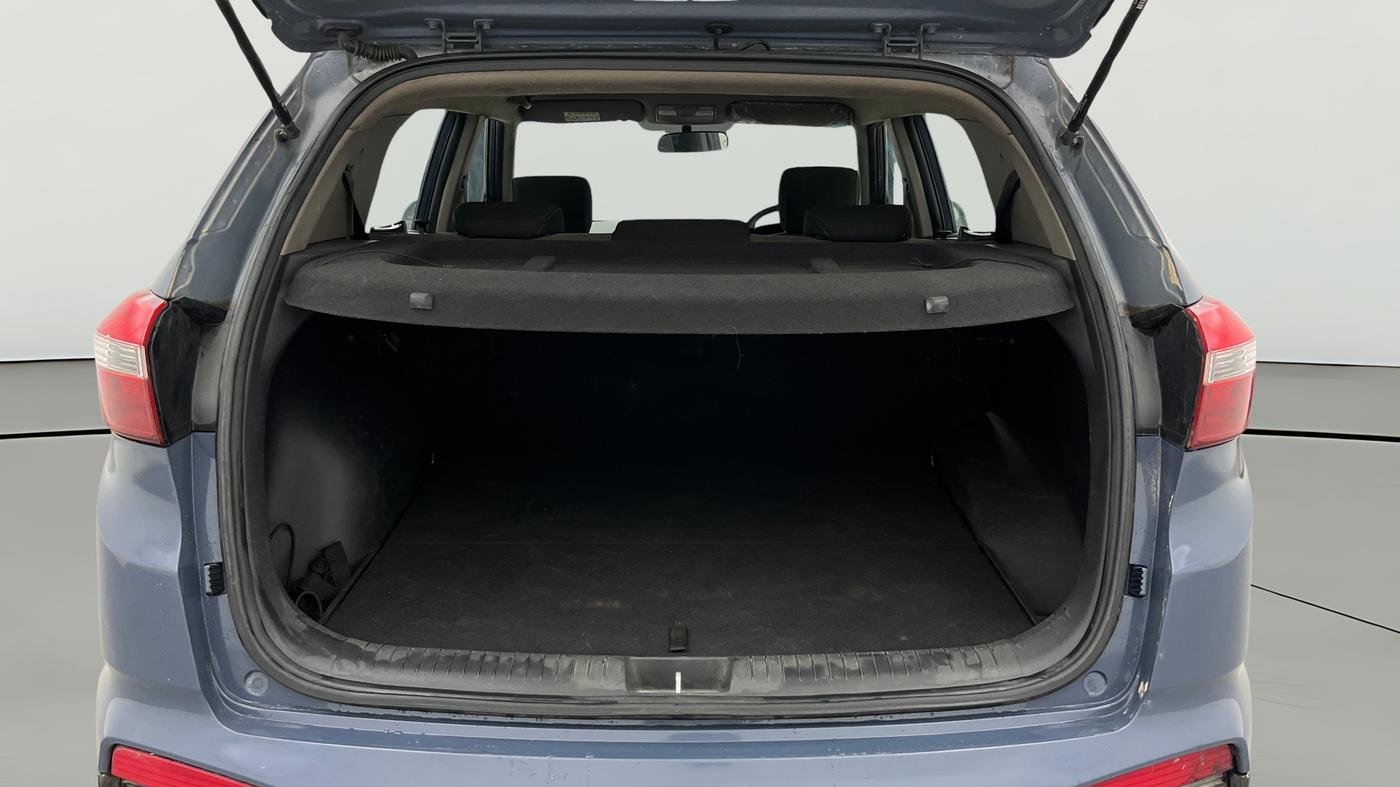 2016 Hyundai Creta SX PLUS 1.6 DIESEL, Diesel, Manual, 36,812 km, Boot Open Zoomed View