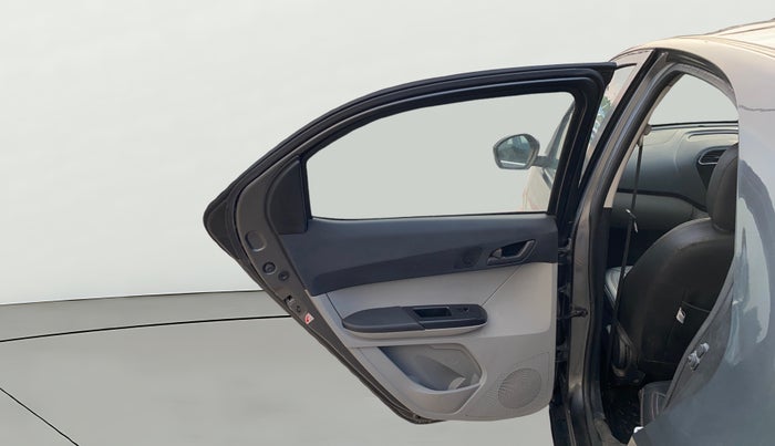 2023 Tata Tiago XT PETROL, Petrol, Manual, 59,240 km, LHS Rear Door