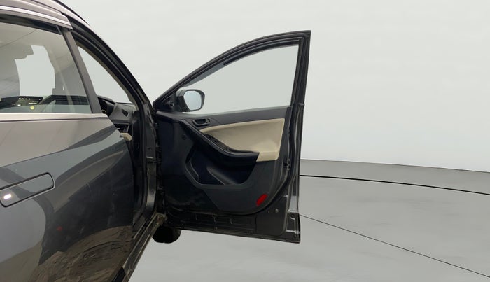 2025 Tata Curvv Creative S 1.2 Petrol 6MT, Petrol, Manual, 9,292 km, RHS Front Door