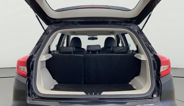 2019 Mahindra XUV300 W6 1.2 PETROL, Petrol, Manual, 67,763 km, Boot Open Zoomed View