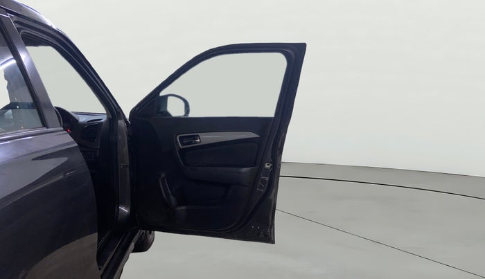 2018 Maruti Vitara Brezza ZDI, Diesel, Manual, 88,638 km, RHS Front Door