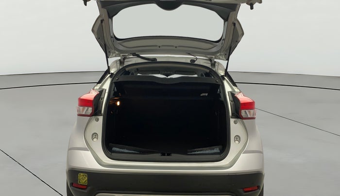 2021 Nissan Kicks XV 1.5, Petrol, Manual, 18,531 km, Boot Door Open