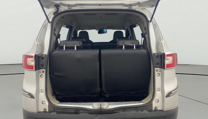 2019 Renault TRIBER RXT, Petrol, Manual, 31,668 km, Boot Open Zoomed View