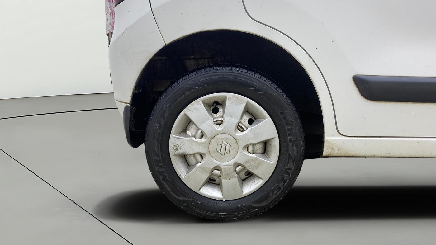 2017 Maruti Wagon R 1.0 LXI CNG, CNG, Manual, 51,600 km, Right Rear Wheel