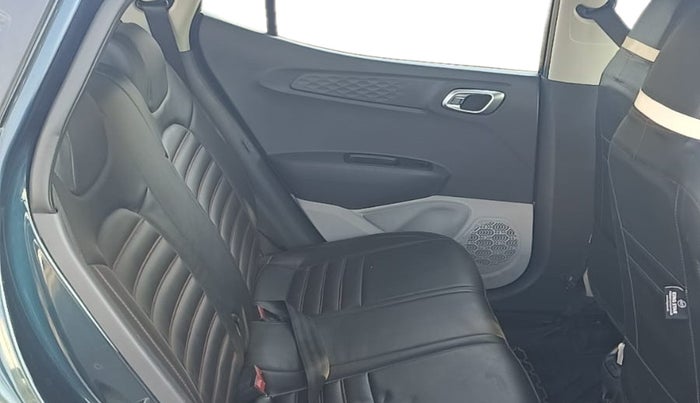 2023 Hyundai GRAND I10 NIOS SPORTZ 1.2 KAPPA VTVT, Petrol, Manual, 34,664 km, Right Side Rear Door Cabin