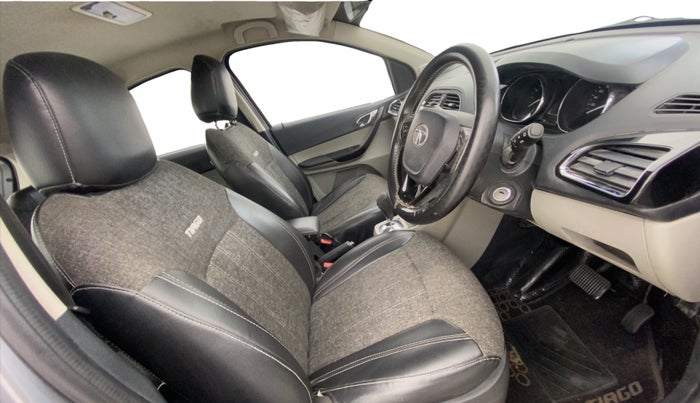 2019 Tata Tiago XZA PETROL, Petrol, Automatic, 1,35,342 km, Right Side Front Door Cabin