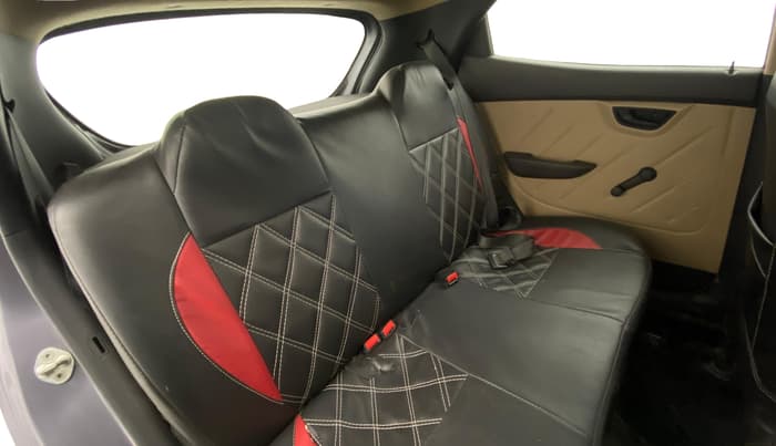 2018 Hyundai Eon ERA +, Petrol, Manual, 43,354 km, Right Side Rear Door Cabin