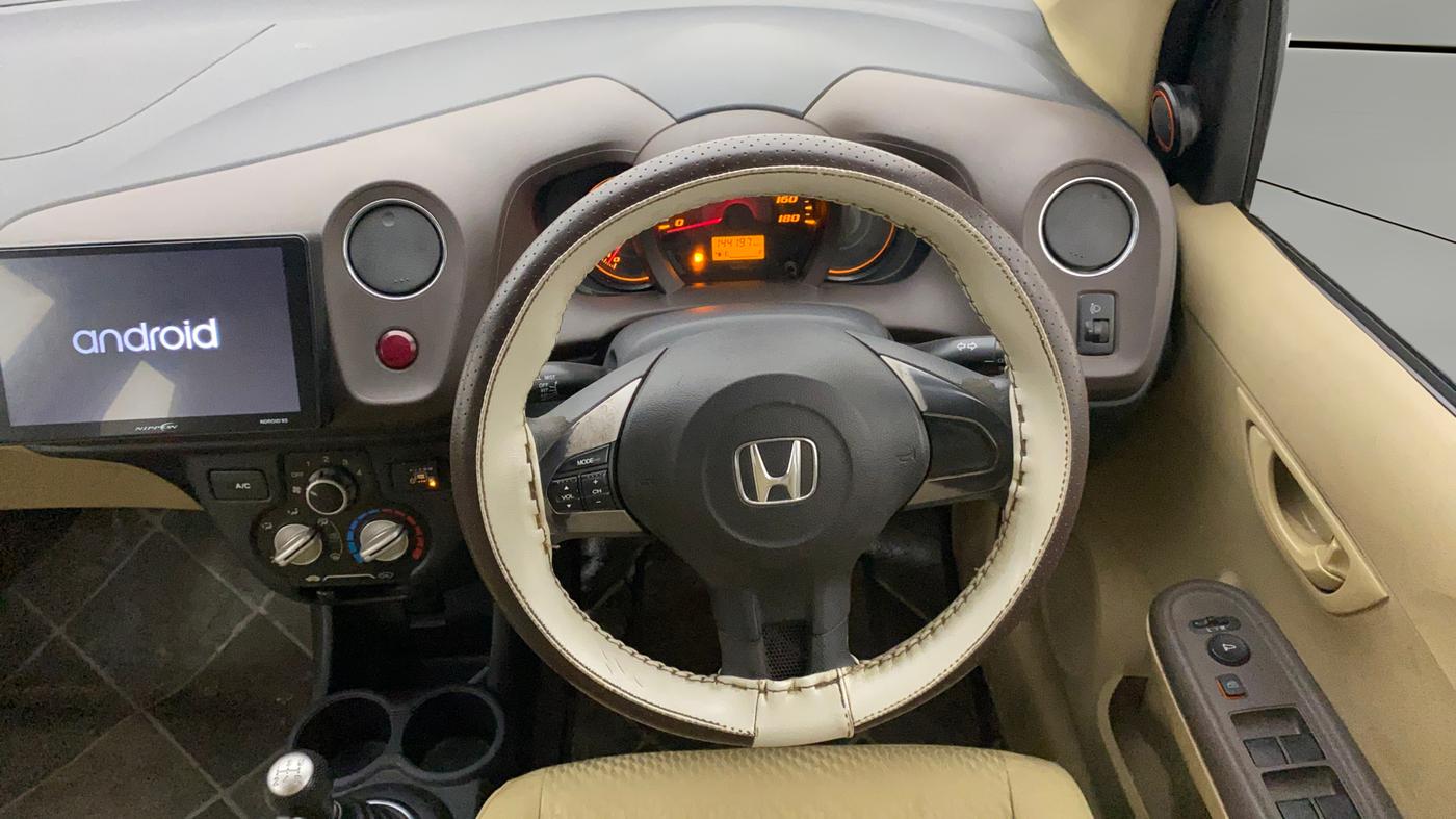 2013 Honda Amaze 1.2L I-VTEC S, CNG, Manual, 1,44,183 km, Steering Wheel Close Up