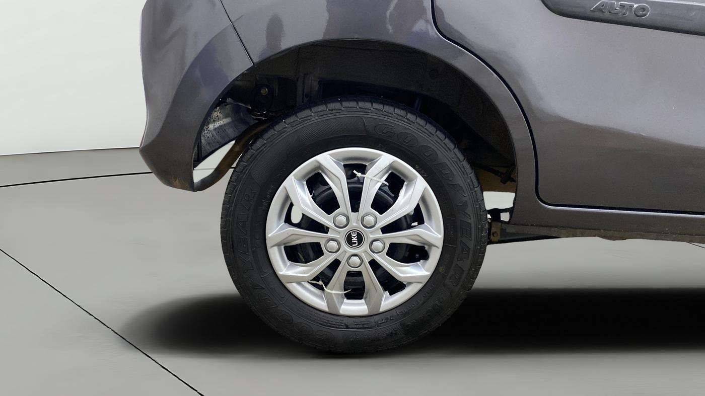 2017 Maruti Alto 800 VXI O, Petrol, Manual, 54,622 km, Right Rear Wheel