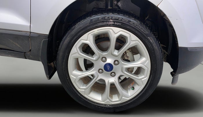 2017 Ford Ecosport TITANIUM 1.5L PETROL AT, Petrol, Automatic, 1,21,040 km, Right Front Wheel