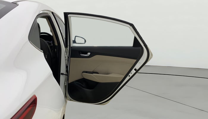 2019 Hyundai Verna 1.6 VTVT SX, Petrol, Manual, 49,112 km, RHS Rear Door