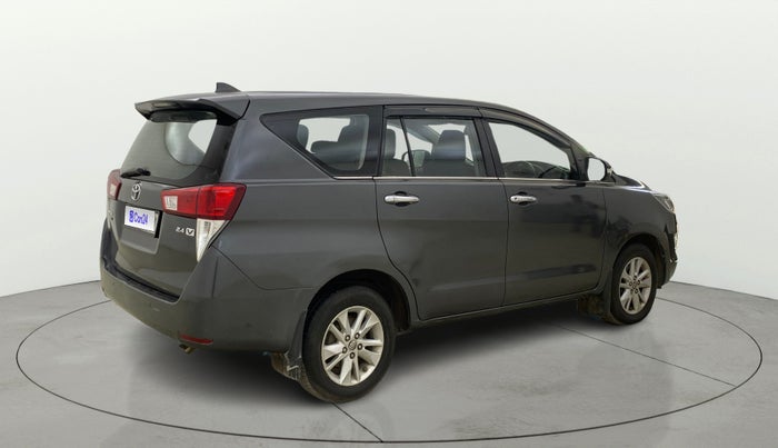 2016 Toyota Innova Crysta 2.4 VX 7 STR, Diesel, Manual, 83,393 km, Right Back Diagonal