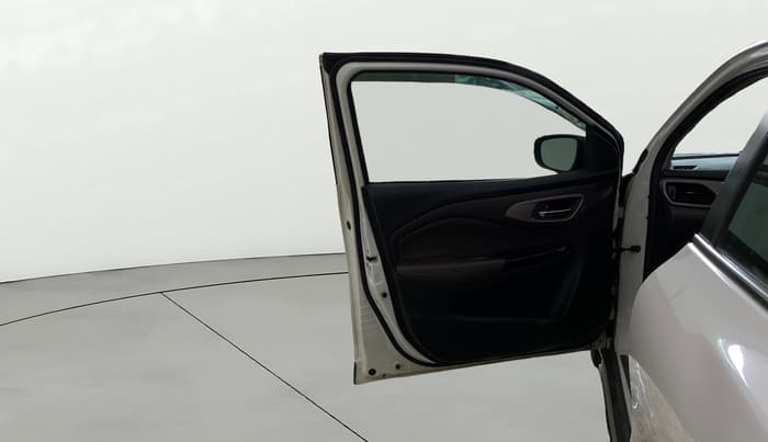 2023 Maruti FRONX ALPHA 1.0L TURBO 6 AT, Petrol, Automatic, 31,336 km, LHS Front Door