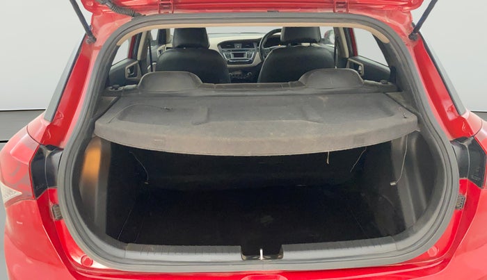 2015 Hyundai Elite i20 SPORTZ 1.2, Petrol, Manual, 46,712 km, Boot Open Zoomed View