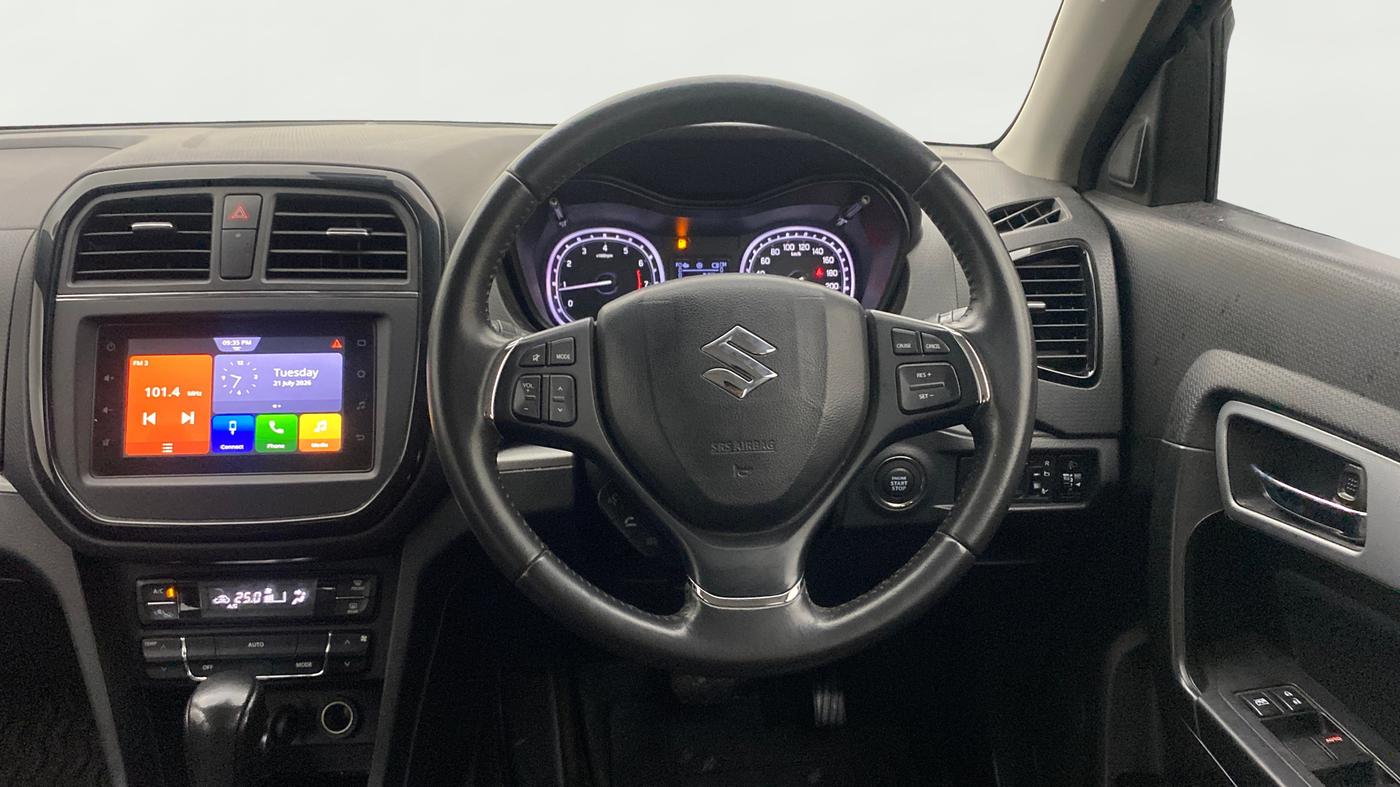 2022 Maruti Vitara Brezza ZXI PLUS AT DUAL TONE SHVS, Petrol, Automatic, 29,691 km, Steering Wheel Close Up