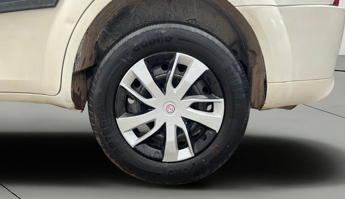 2020 Mahindra XUV500 W5, Diesel, Manual, 56,961 km, Left Rear Wheel