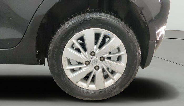 2015 Maruti Swift ZXI, Petrol, Manual, 1,12,676 km, Left Rear Wheel