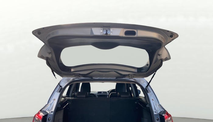 2015 Maruti S Cross ALPHA 1.3, Diesel, Manual, 74,524 km, Boot Door Open