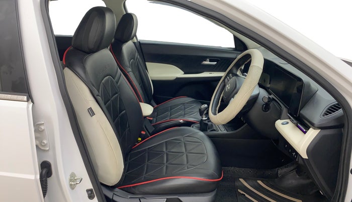 2023 Hyundai Verna SX (O)1.5 VTVT, Petrol, Manual, 53,198 km, Right Side Front Door Cabin