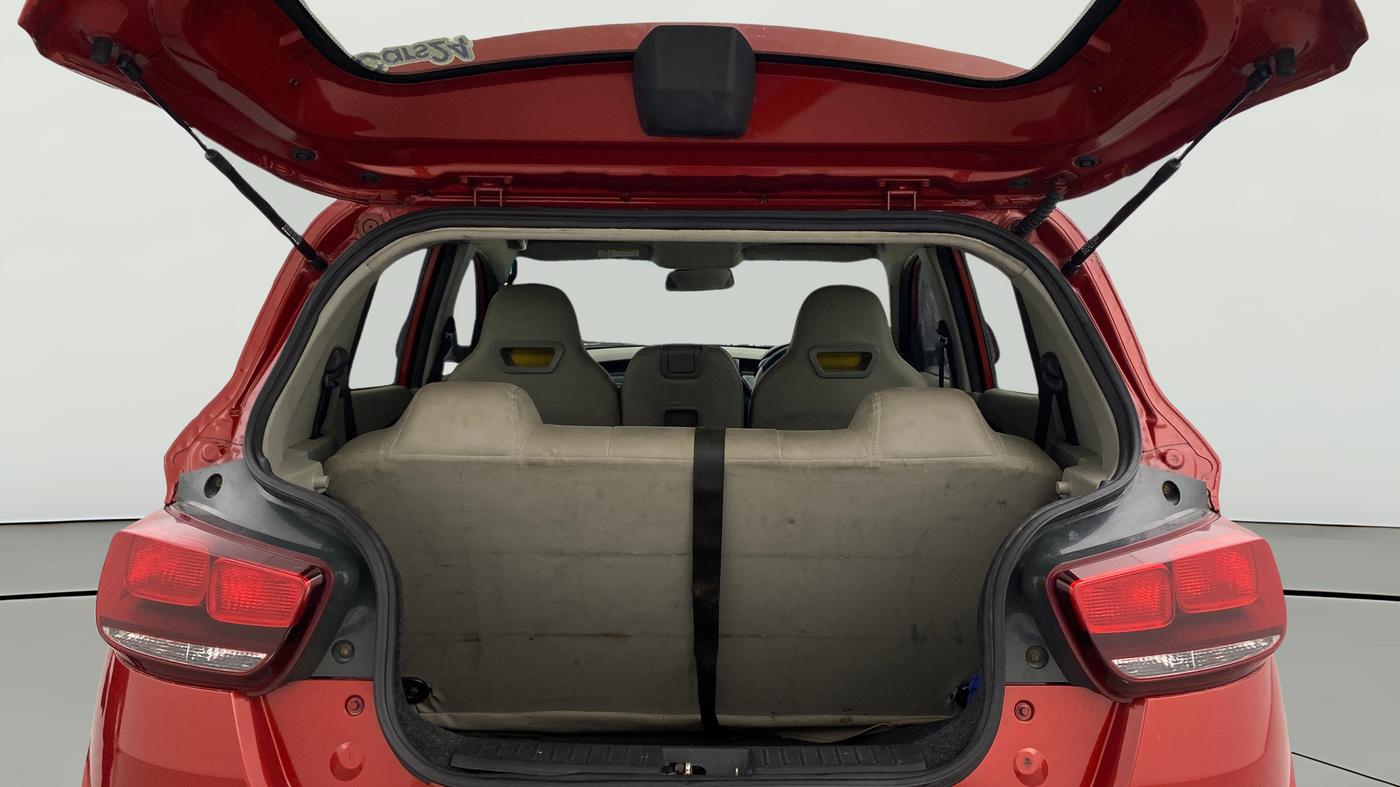 2017 Mahindra Kuv100 K2 PLUS D 6 STR, Diesel, Manual, 86,232 km, Boot Open Zoomed View