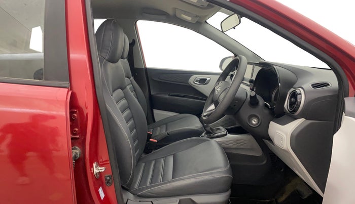 2020 Hyundai GRAND I10 NIOS SPORTZ AMT 1.2 KAPPA VTVT, Petrol, Automatic, 16,617 km, Right Side Front Door Cabin