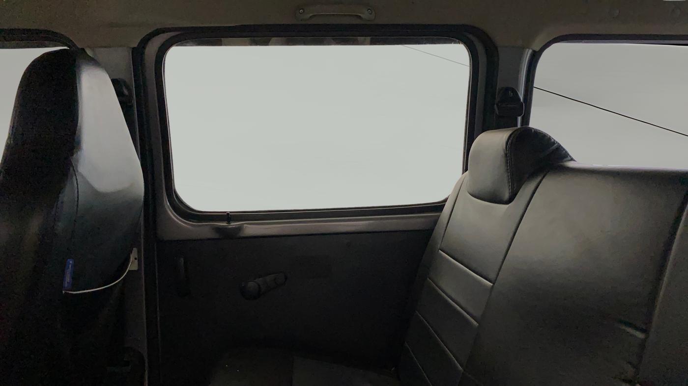 2023 Maruti Eeco 5 STR AC CNG, CNG, Manual, 25,664 km, RHS Rear Door