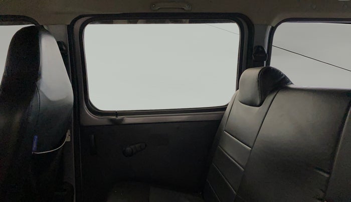 2023 Maruti Eeco 5 STR AC CNG, CNG, Manual, 25,664 km, RHS Rear Door