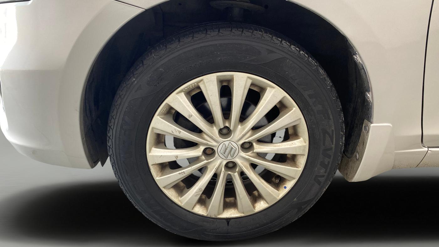 2016 Maruti Ciaz ZXI, Petrol, Manual, 19,342 km, Left Front Wheel