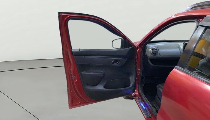 2017 Renault Kwid RXT 1.0, Petrol, Manual, 38,418 km, LHS Front Door