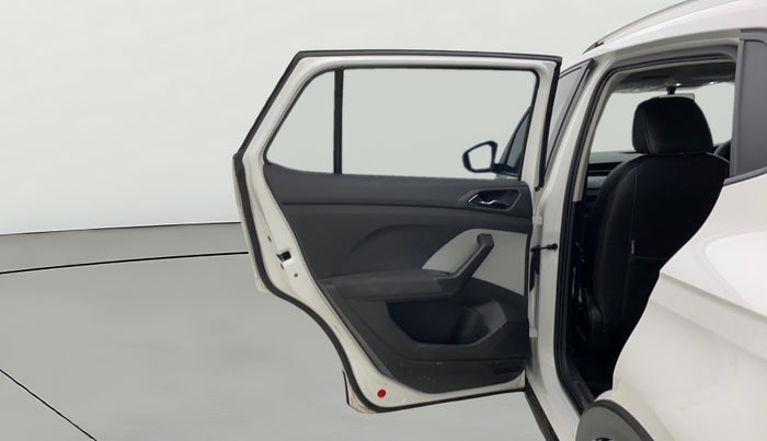 2023 Skoda KUSHAQ AMBITION 1.5 TSI MT, Petrol, Manual, 22,617 km, LHS Rear Door