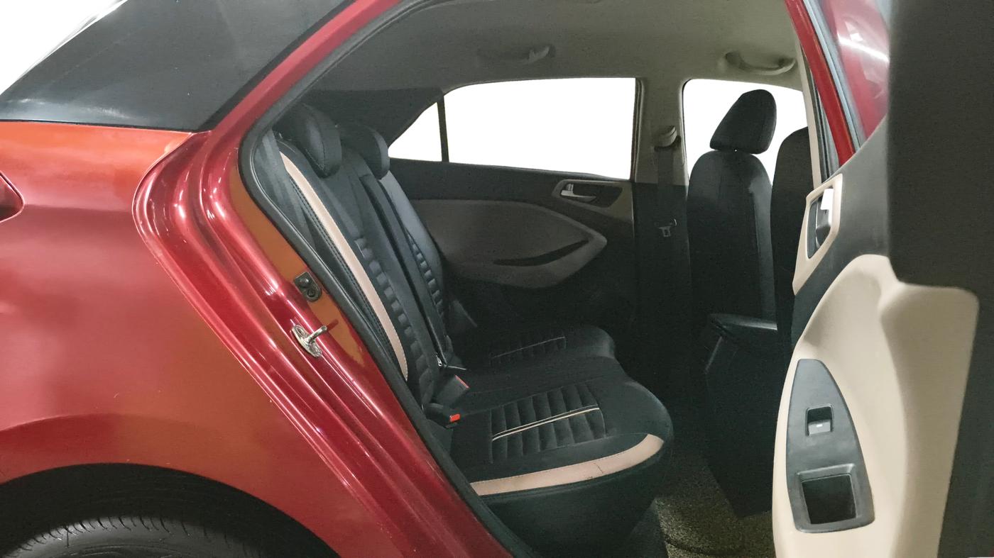 2019 Hyundai Elite i20 ASTA (O) CVT, Petrol, Automatic, 95,224 km, Right Side Rear Door Cabin