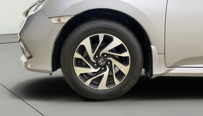 2020 Honda Civic 1.8L I-VTEC V CVT, Petrol, Automatic, 1,04,898 km, Left Front Wheel