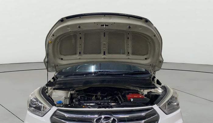 2017 Hyundai Creta SX PLUS 1.6 PETROL, Petrol, Manual, 85,967 km, Open Bonet