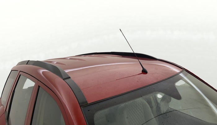 2016 Mahindra XUV500 W4, Diesel, Manual, 1,02,852 km, Roof