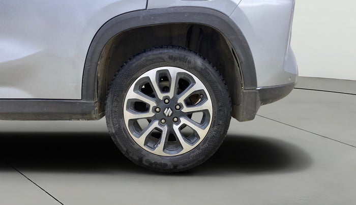 2022 Maruti Grand Vitara ALPHA SMART HYBRID ALLGRIP DUAL TONE, Petrol, Manual, 46,462 km, Left Rear Wheel