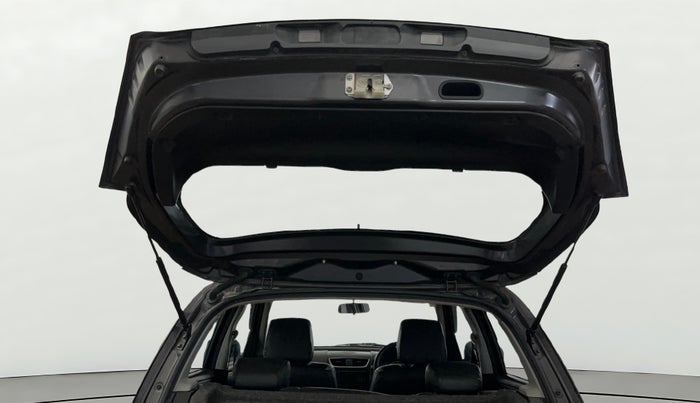 2015 Maruti Swift VXI, Petrol, Manual, 30,231 km, Boot Door Open