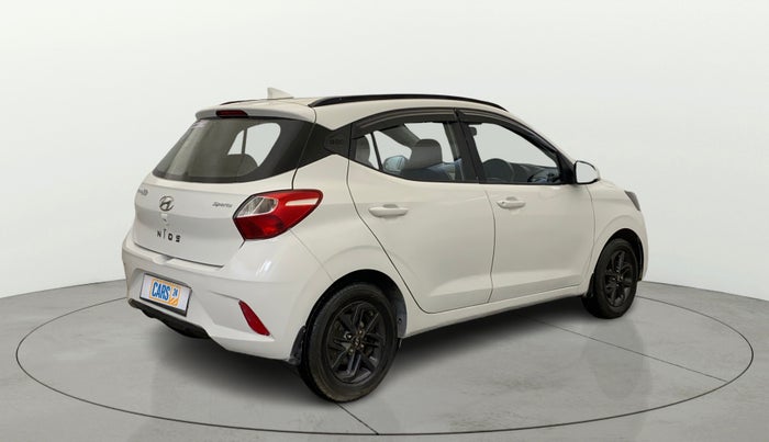 2021 Hyundai GRAND I10 NIOS SPORTZ 1.2 KAPPA VTVT CNG, CNG, Manual, 98,327 km, Right Back Diagonal