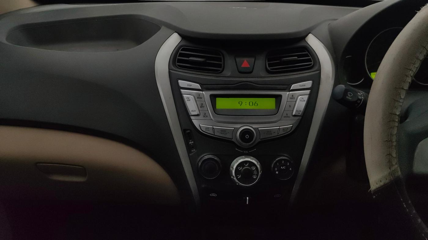 2015 Hyundai Eon SPORTZ, Petrol, Manual, 52,029 km, Air Conditioner