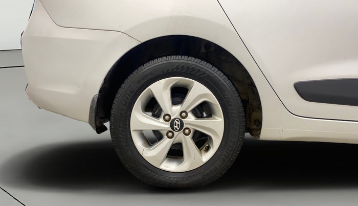 2017 Hyundai Xcent SX 1.2, Petrol, Manual, 79,971 km, Right Rear Wheel