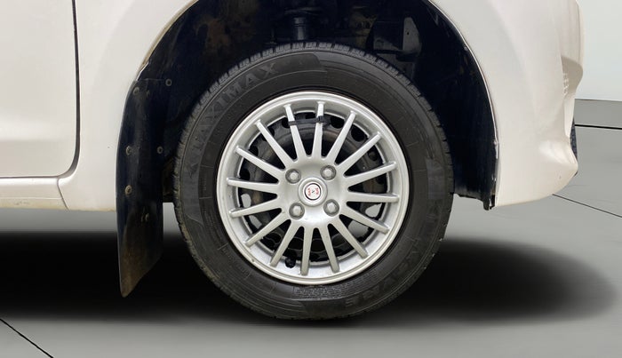 2017 Datsun Go Plus ANNIVERSARY EDITION, Petrol, Manual, 1,43,798 km, Right Front Wheel