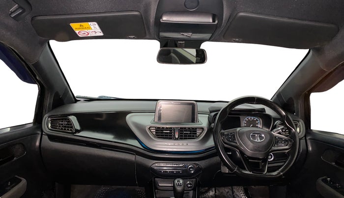 2022 Tata ALTROZ XZ PLUS DIESEL DARK EDITION, Diesel, Manual, 39,371 km, Dashboard