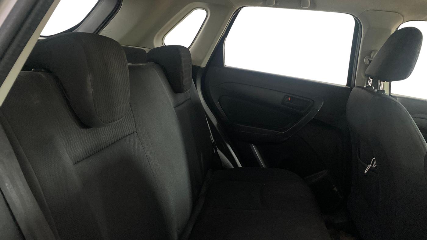 2018 Maruti Vitara Brezza VDI AMT, Diesel, Automatic, 1,00,973 km, Right Side Rear Door Cabin